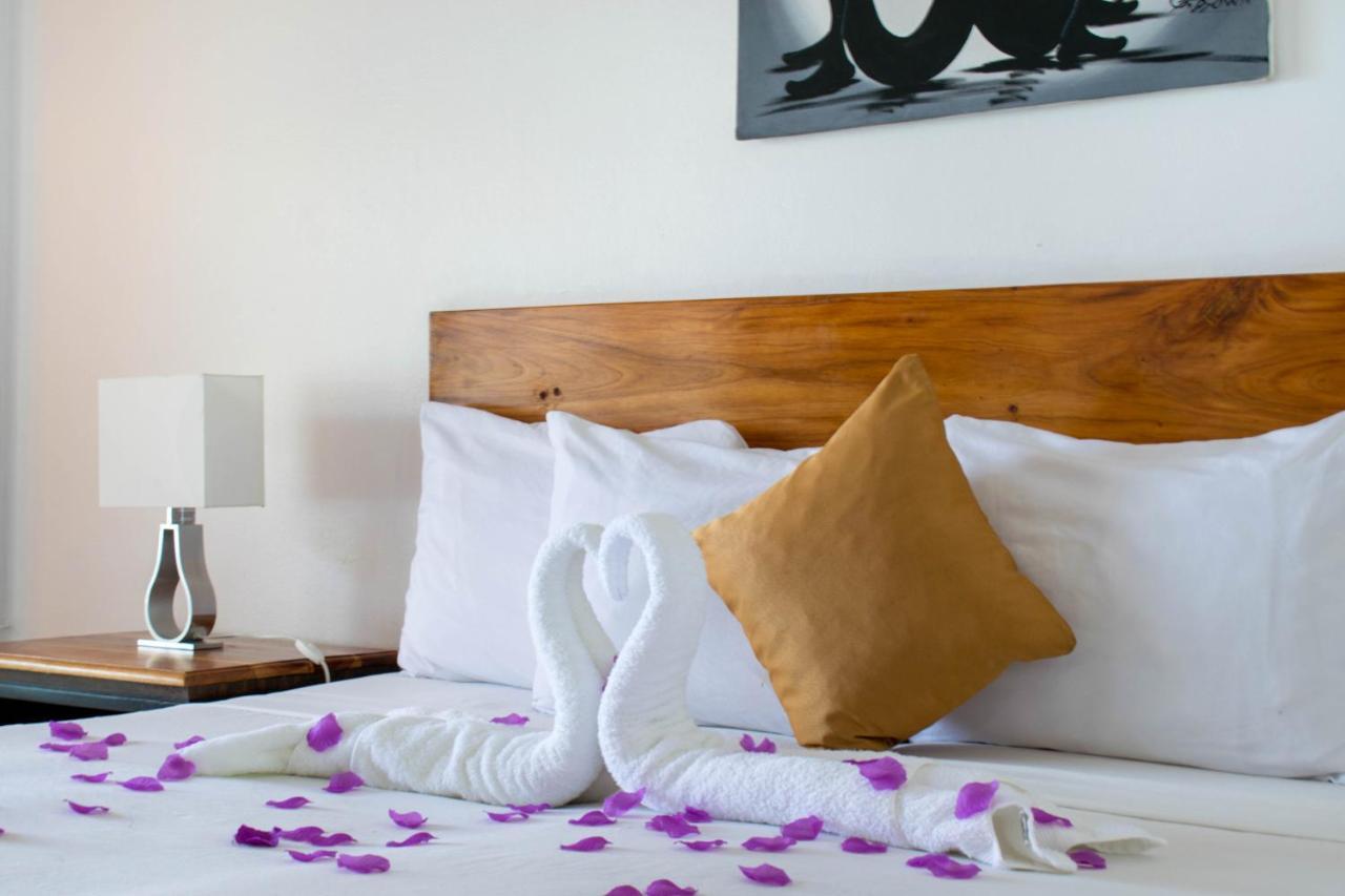 أوشو ريوس Beach Front Hotel المظهر الخارجي الصورة